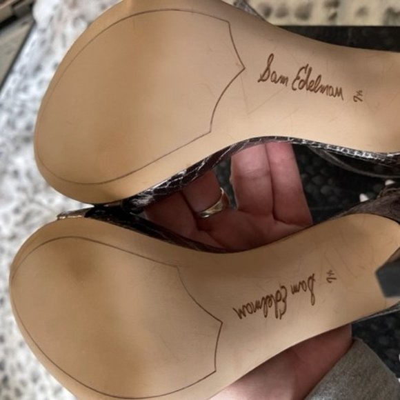 Sam Edelman, 7 1/2, Silver/Pewter SNKPRT - Picture 4 of 5